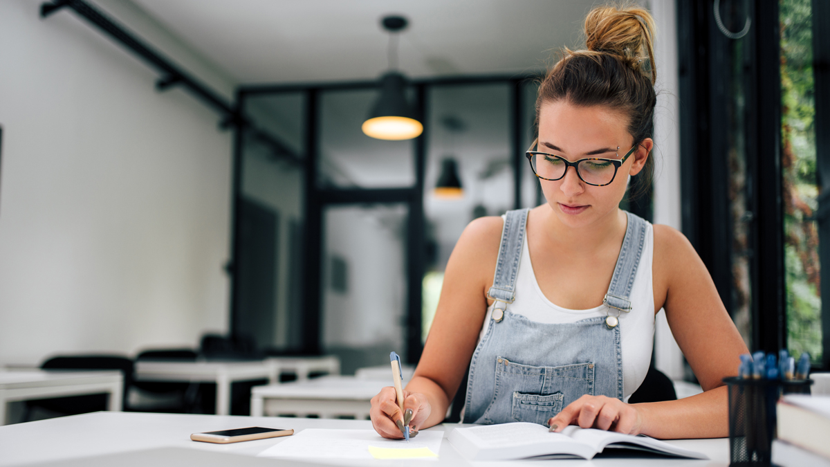 Write An Essay For Your College Application
