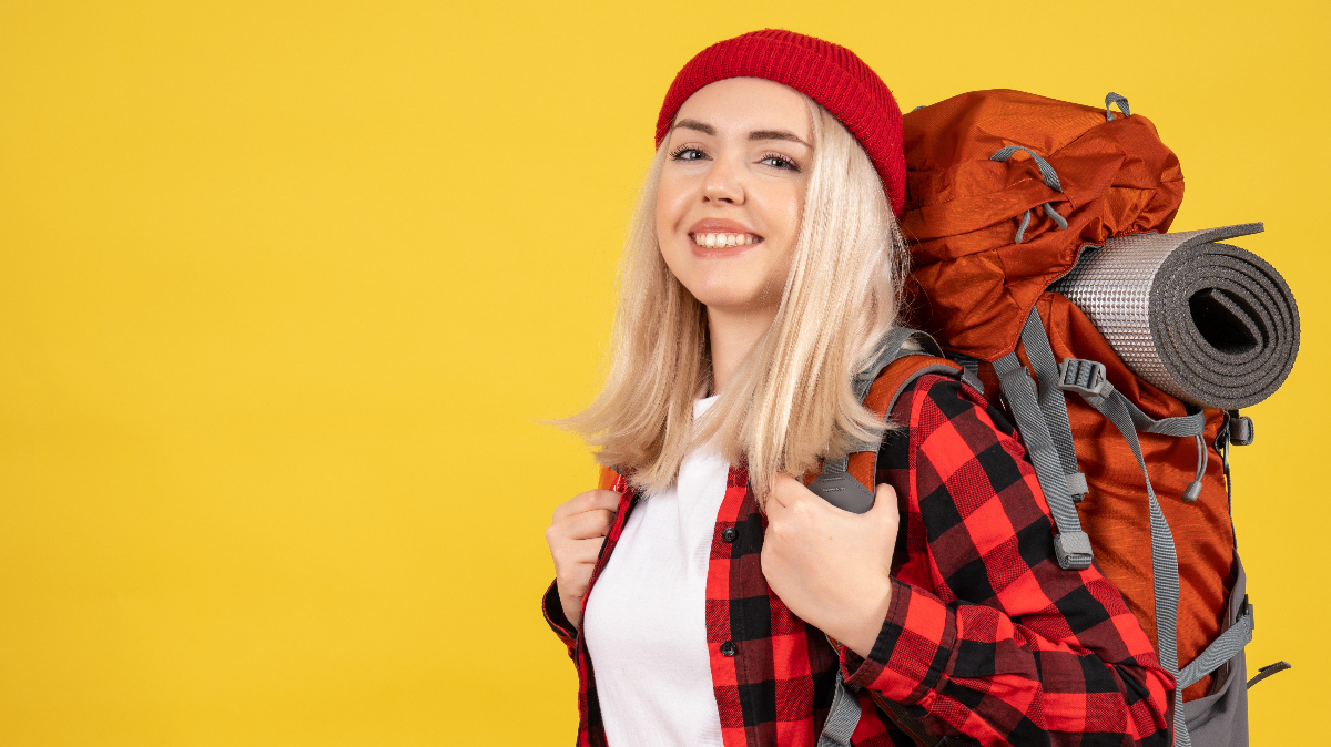 6 Useful Items That You Should Have With You When Traveling in 2021